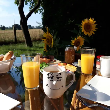 Ein Bett Im Kornfeld - Haus Weitblick - Mit Innenpool Schonfeld (Mecklenburgische Seenplatte)